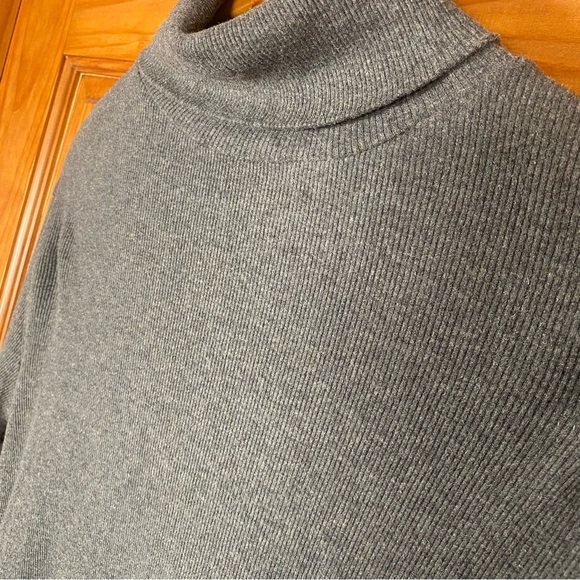 Pristine Ralph Lauren Alpaca Blend Turtleneck Sweater - Picture 4 of 7